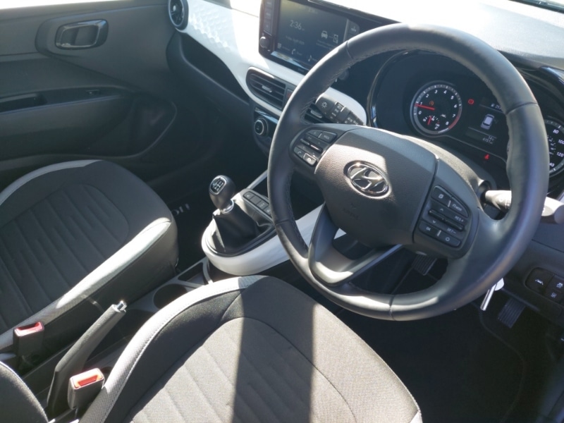Used Hyundai i10 2022 for sale - 76116379: Photo 7