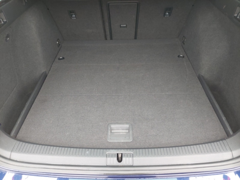 Used Volkswagen Golf 2020 for sale - 77610773: Photo 6