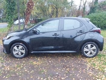 Used Mazda Mazda2 HYBRID 2024 for sale - 76556655: Photo