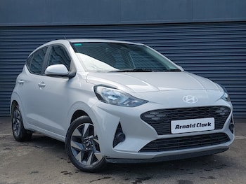 Used Hyundai i10 2024 for sale - 78511378: Photo
