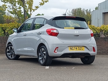 Used Hyundai i10 2024 for sale - 78511378: Photo