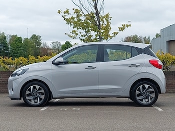 Used Hyundai i10 2024 for sale - 78511378: Photo