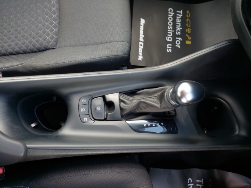 Used Toyota C-HR 2023 for sale - 78023456: Photo 13