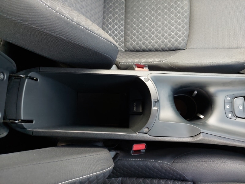 Used Toyota C-HR 2023 for sale - 78023456: Photo 14