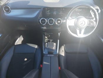 Used Mercedes-Benz GLA 2021 for sale - 78572530: Photo