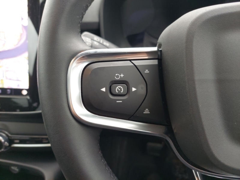 Used Volvo XC40 2023 for sale - 77776610: Photo 14