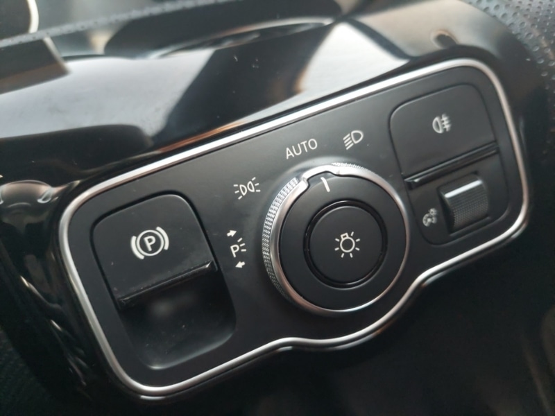 Used Mercedes-Benz CLA 2019 for sale - 76795428: Photo 18