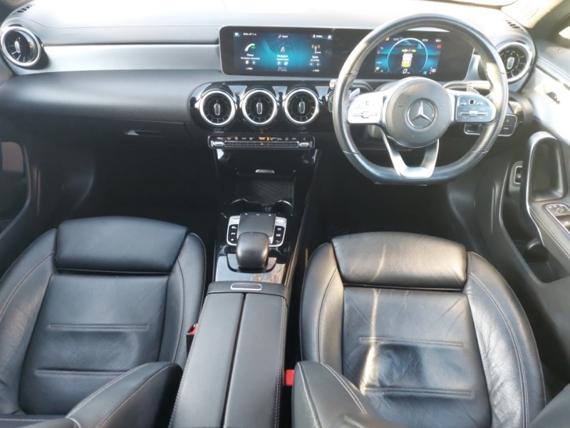 Used Mercedes-Benz CLA 2019 for sale - 76795428: Photo 2