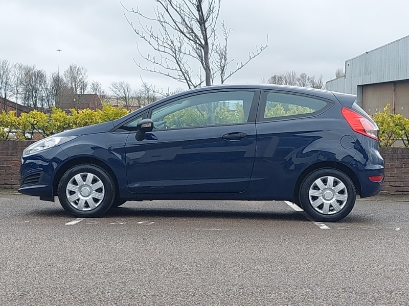 Used Ford Fiesta 2015 for sale - 77782345: Photo 4