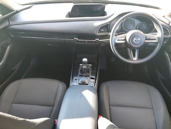 Used Mazda CX-30 2022 for sale - 76282175: Photo 2