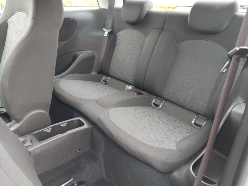 Used Vauxhall ADAM 2015 for sale - 77623235: Photo 6