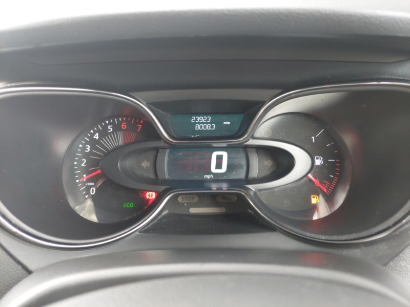 Used Renault Captur 2017 for sale - 76135264: Photo 11