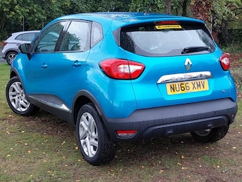 Used Renault Captur 2017 for sale - 76135264: Photo 3
