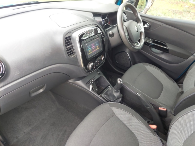 Used Renault Captur 2017 for sale - 76135264: Photo 5