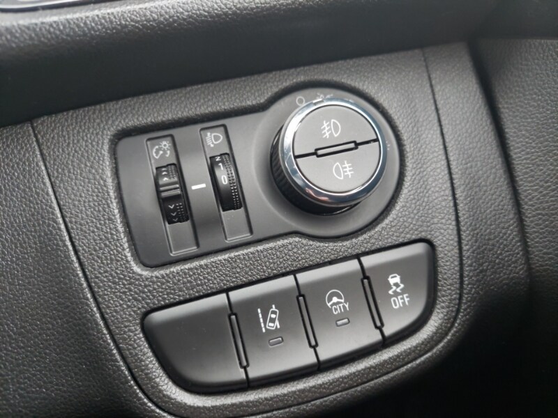 Used Vauxhall Viva 2016 for sale - 77908344: Photo 14