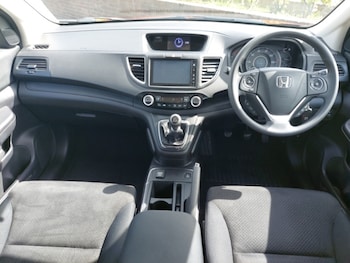 Used Honda CR-V 2018 for sale - 78238209: Photo