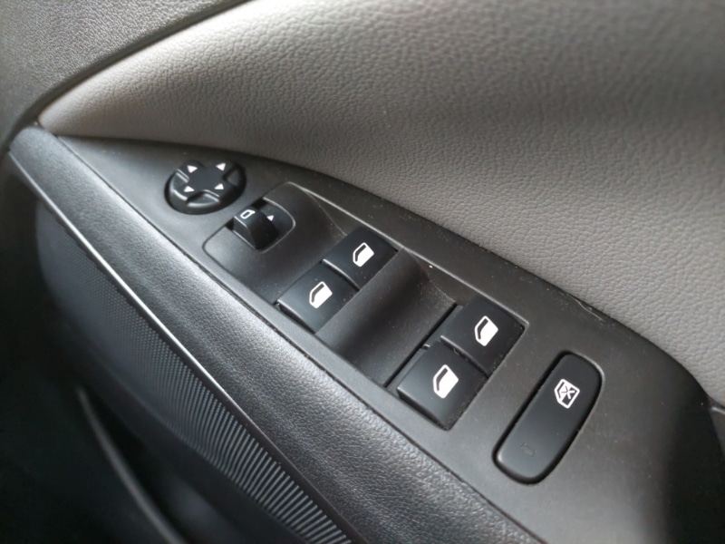 Used Vauxhall Crossland X 2019 for sale - 77240963: Photo 13