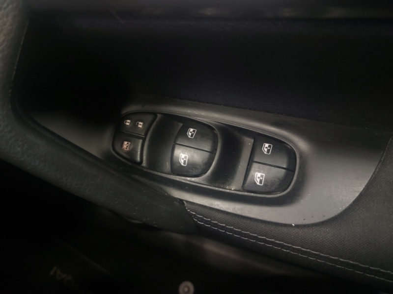 Used Nissan Qashqai 2018 for sale - 76827228: Photo 12