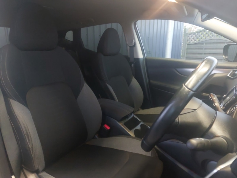 Used Nissan Qashqai 2018 for sale - 76827228: Photo 18