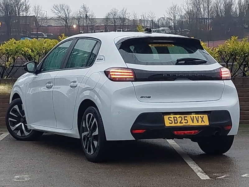 Used Peugeot 208 2025 for sale - 77466120: Photo 3