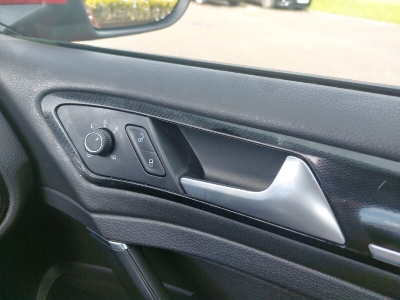 Used Volkswagen Golf 2017 for sale - 78125582: Photo 13