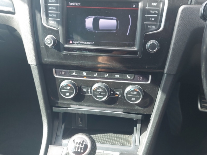 Used Volkswagen Golf 2017 for sale - 78125582: Photo 19