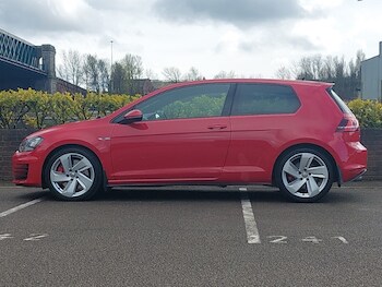 Used Volkswagen Golf 2017 for sale - 78125582: Photo