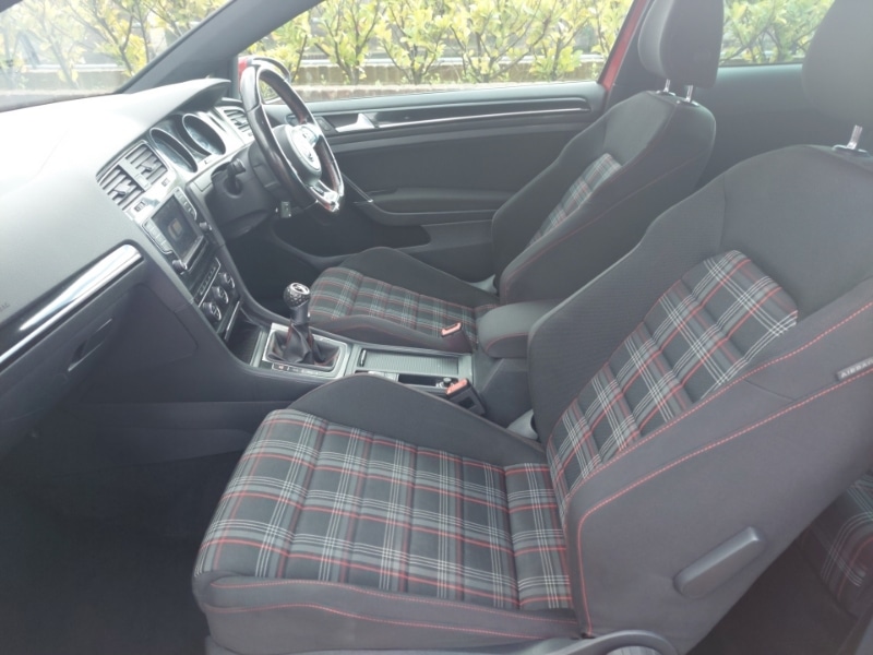 Used Volkswagen Golf 2017 for sale - 78125582: Photo 5