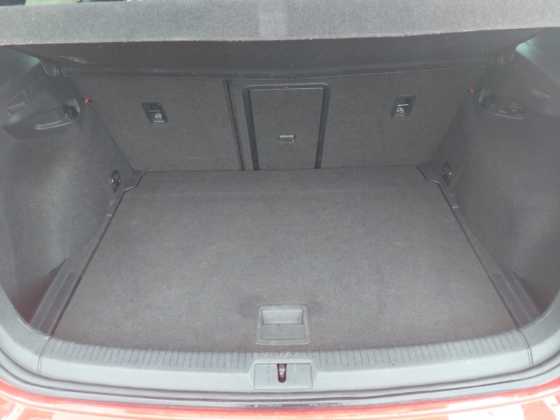 Used Volkswagen Golf 2017 for sale - 78125582: Photo 8