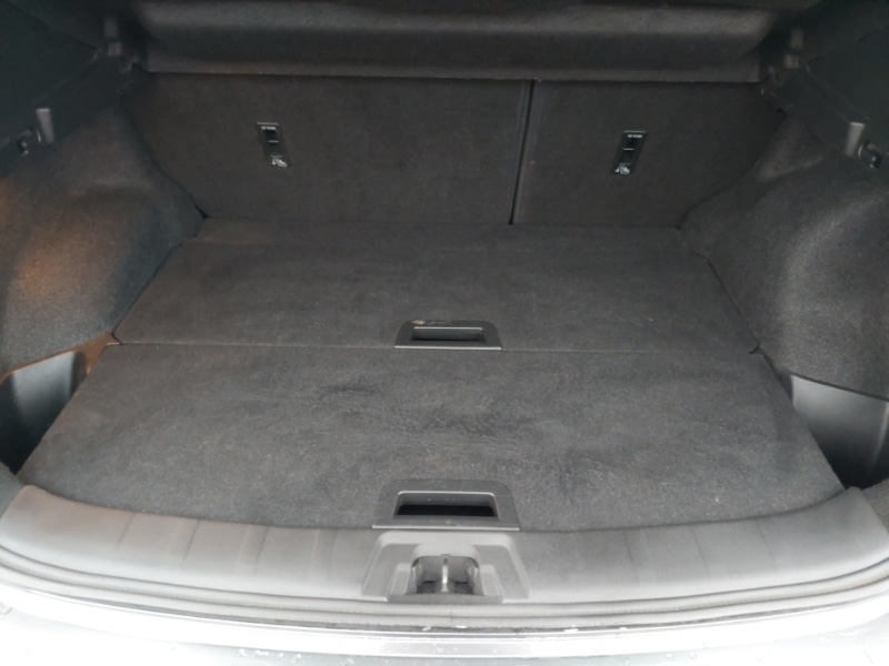 Used Nissan Qashqai 2018 for sale - 76970348: Photo 8