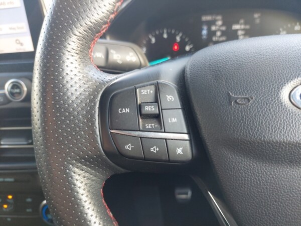 Used Ford Focus 2019 for sale - 76225742: Photo 16
