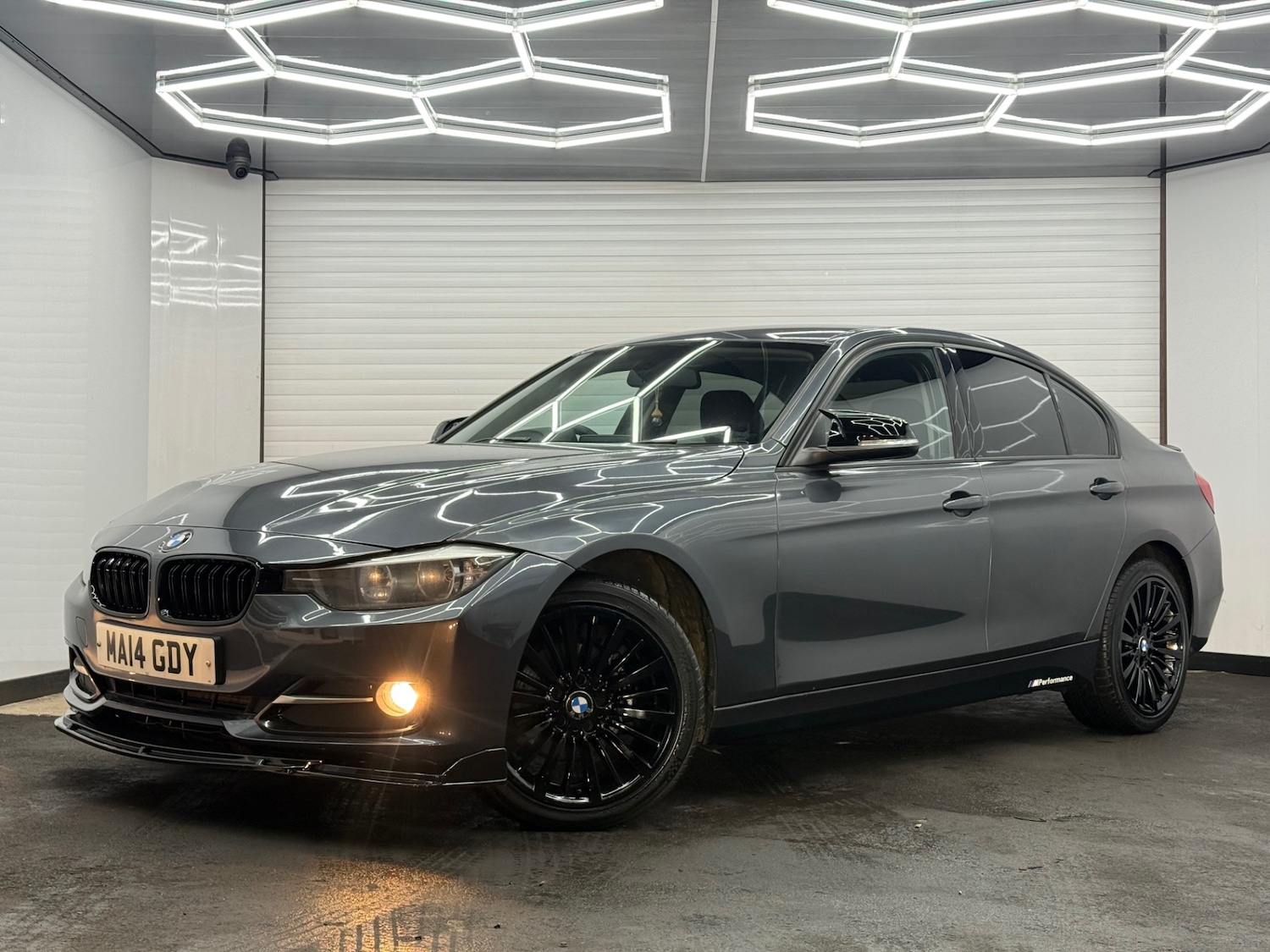 Used BMW 3 Series 2014 for sale - 76877993: Photo 2