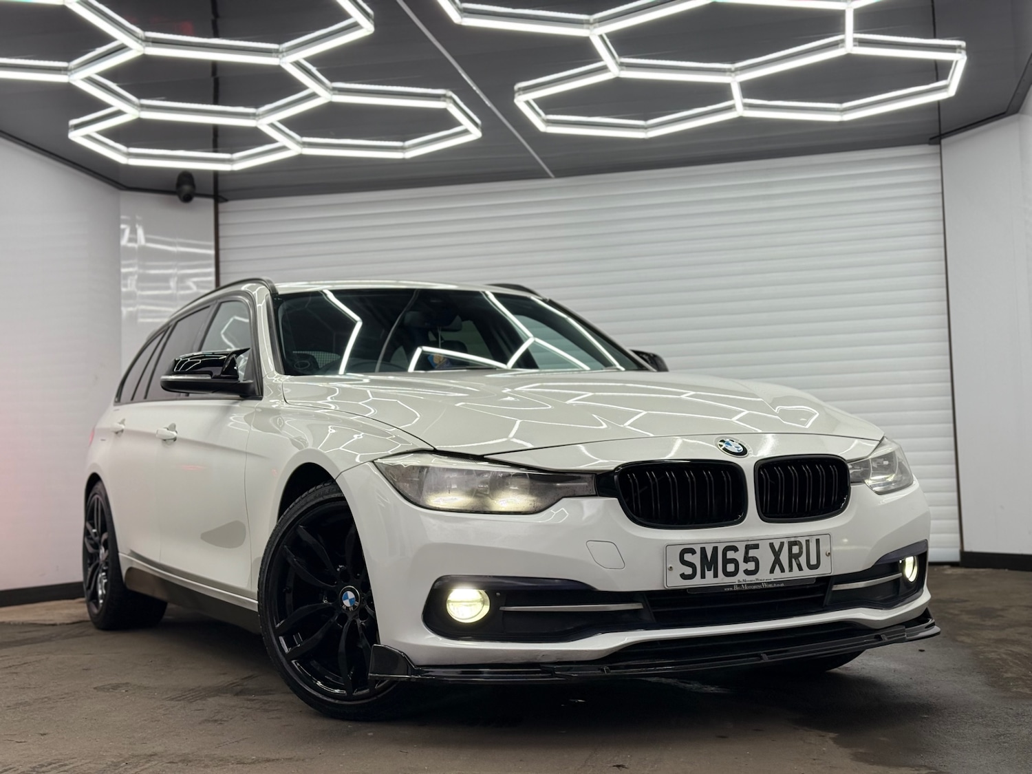 Used BMW 3 Series 2015 for sale - 77783015: Photo 5