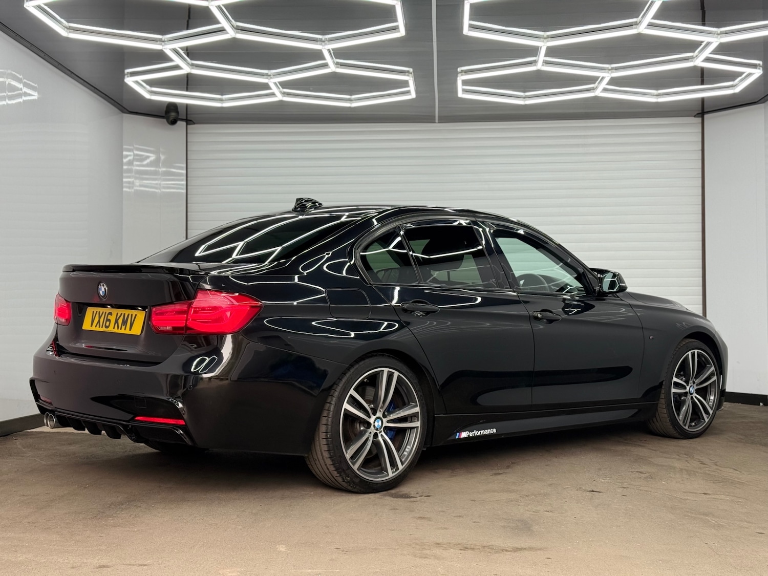 Used BMW 3 Series 2016 for sale - 77809935: Photo 18