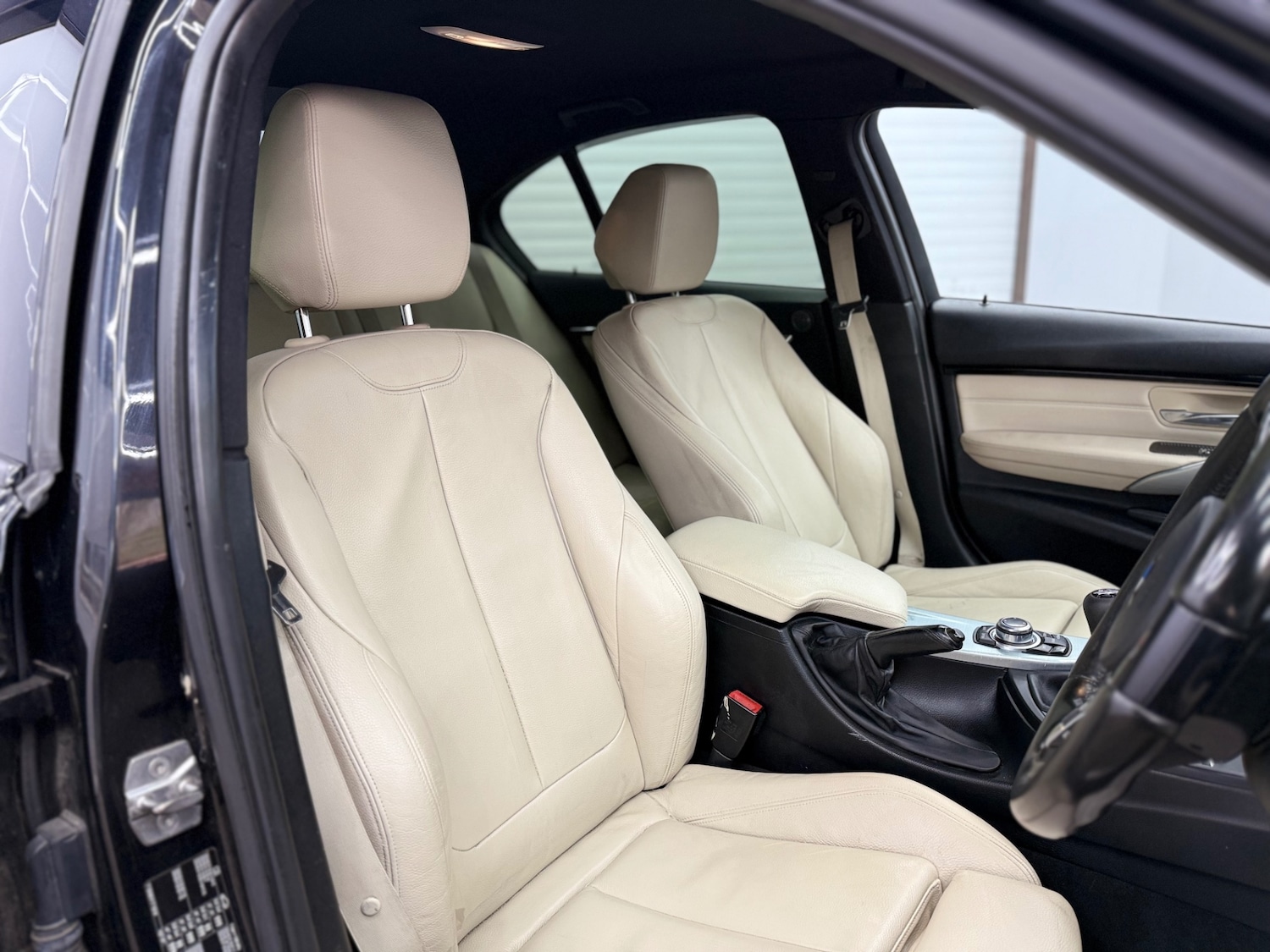 Used BMW 3 Series 2016 for sale - 77809935: Photo 19