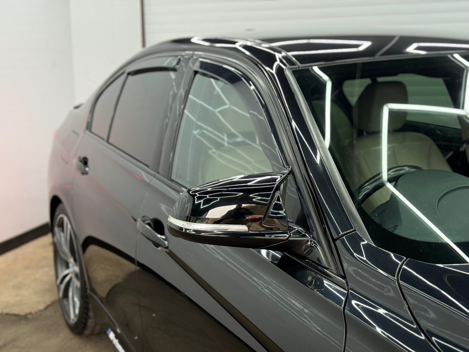 Used BMW 3 Series 2016 for sale - 77809935: Photo 8