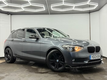 2013 (13) - 118D INDIVIDUAL SPEC AUTO 5-Door