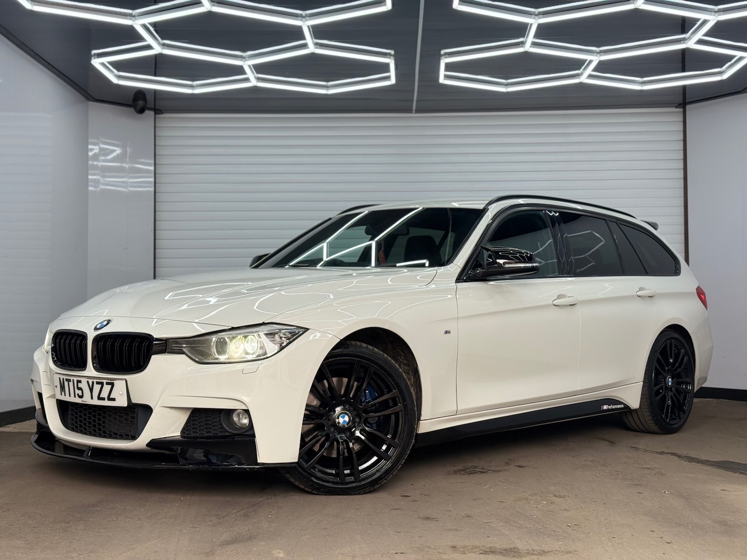 Used BMW 3 Series 2015 for sale - 78005620: Photo 2