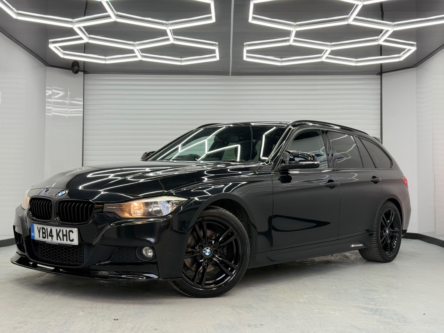 Used BMW 3 Series 2014 for sale - 78210184: Photo 2