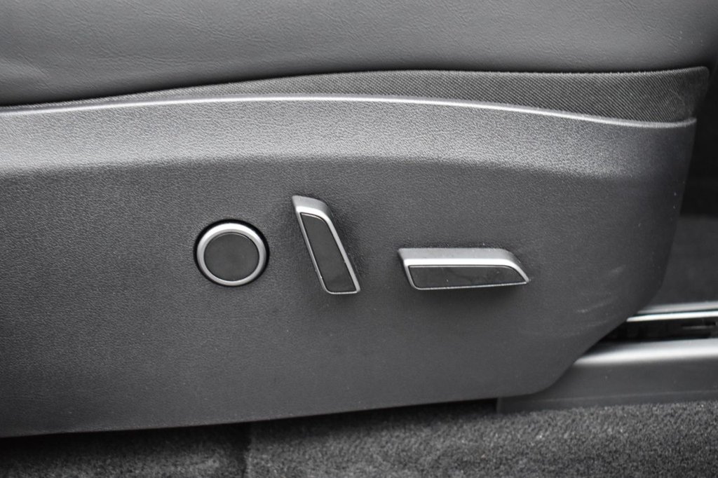 Used Tesla Model Y 2023 for sale - 76923441: Photo 14