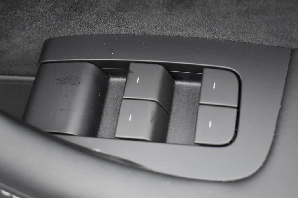 Used Tesla Model Y 2023 for sale - 76923441: Photo 16