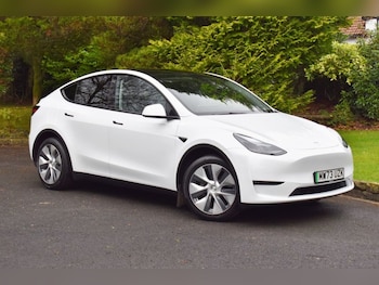 2023 (73) - Long Range AWD 5dr Auto