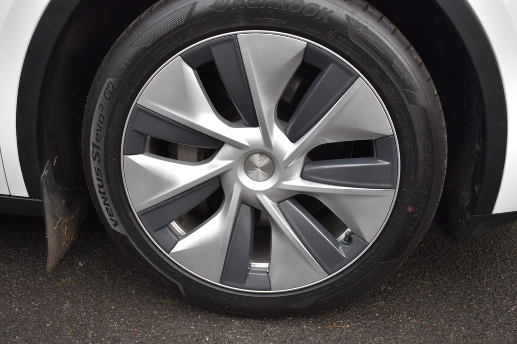 Used Tesla Model Y 2023 for sale - 76923441: Photo 28