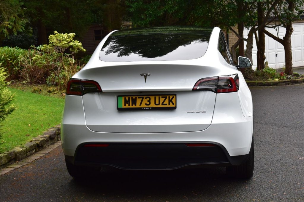 Used Tesla Model Y 2023 for sale - 76923441: Photo 4