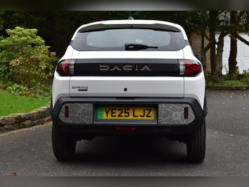Used Dacia Spring 2025 for sale - 76303563: Photo
