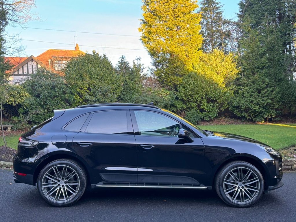 Used Porsche Macan 2019 for sale - 77133778: Photo 2