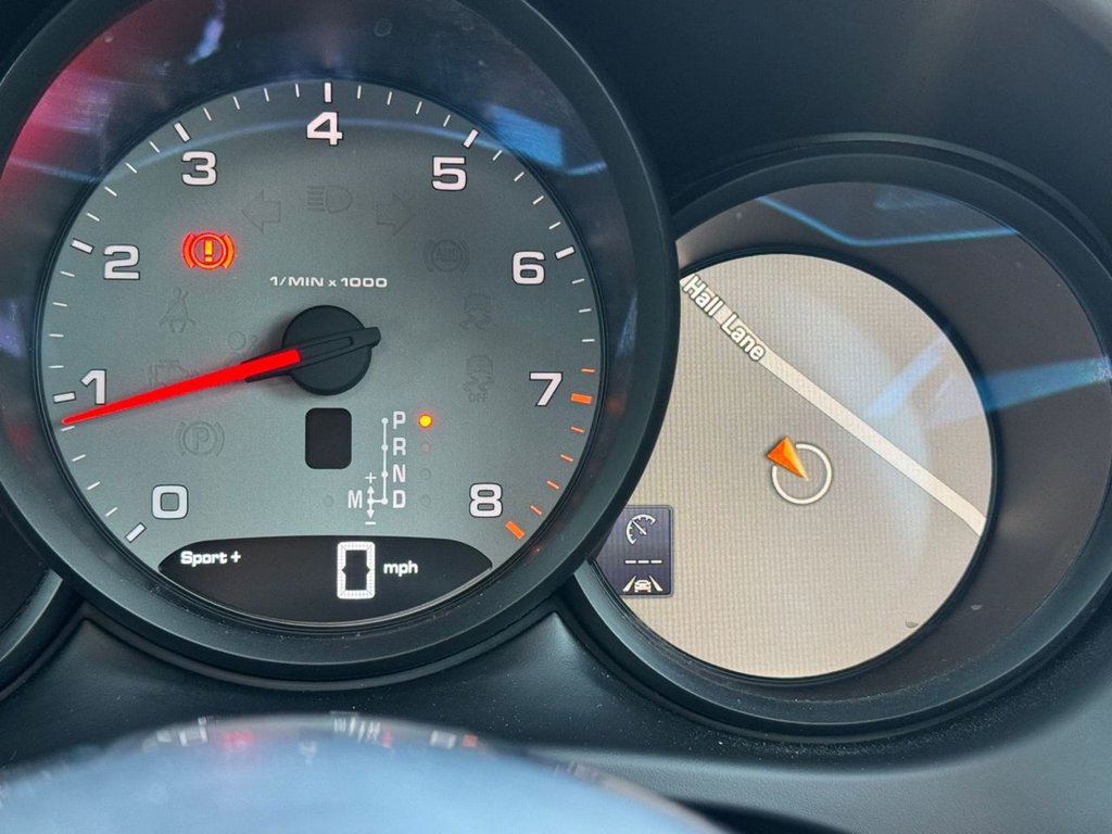 Used Porsche Macan 2019 for sale - 77133778: Photo 27