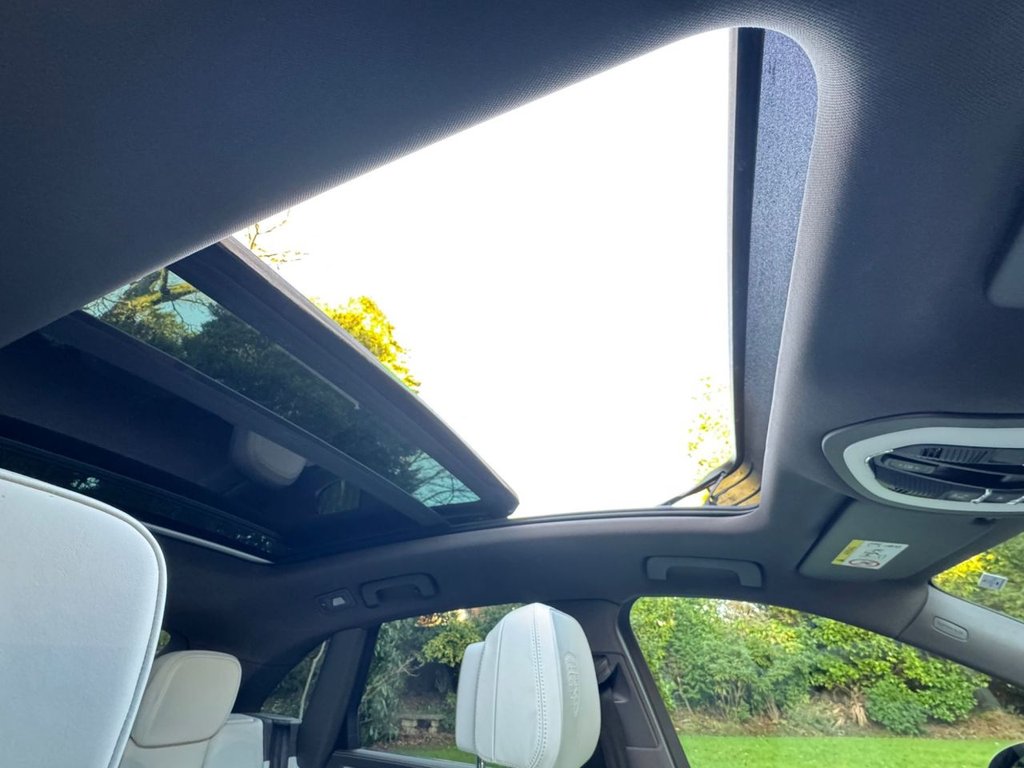 Used Porsche Macan 2019 for sale - 77133778: Photo 31