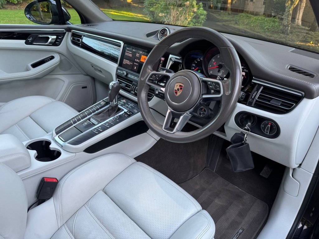 Used Porsche Macan 2019 for sale - 77133778: Photo 5