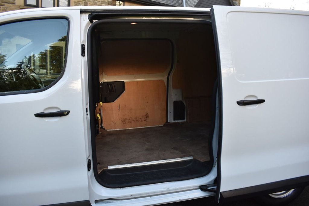 Used Citroen Dispatch 2022 for sale - 76698864: Photo 18